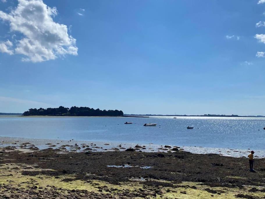 Meuble Sur L'Ile De Tascon A 300 M De La Plage Saint-Armel Bagian luar foto